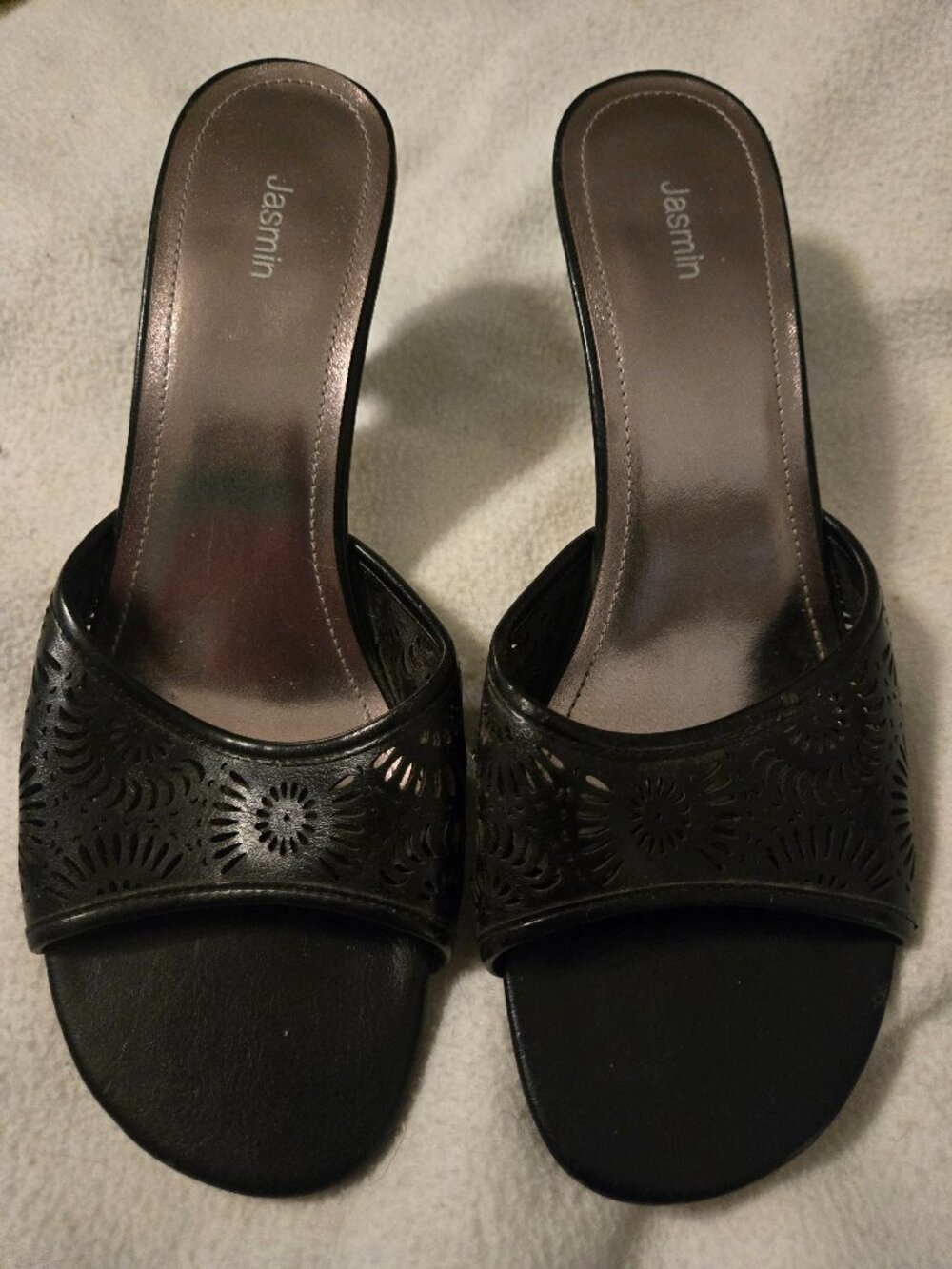 Jasmin Black Size 10 M Heels Slides